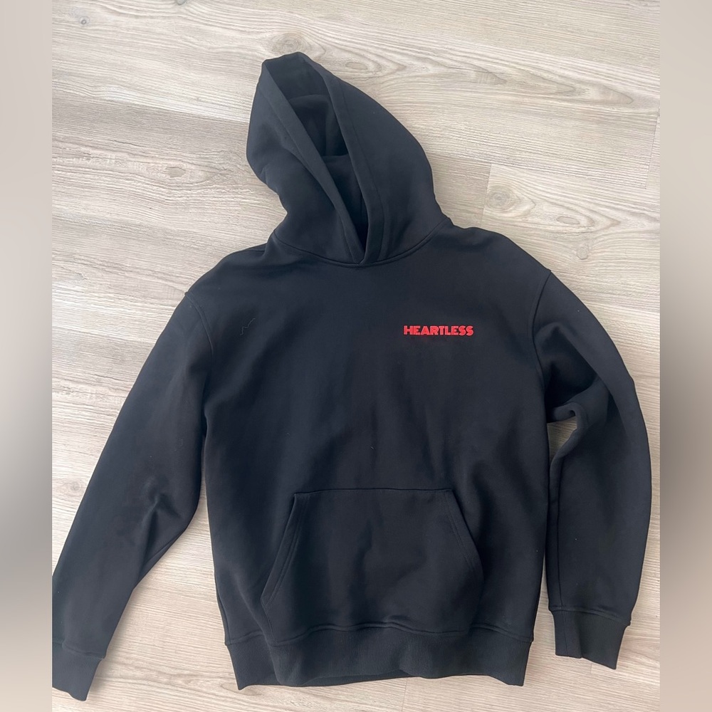 Brand - Heartless , Black , size Medium